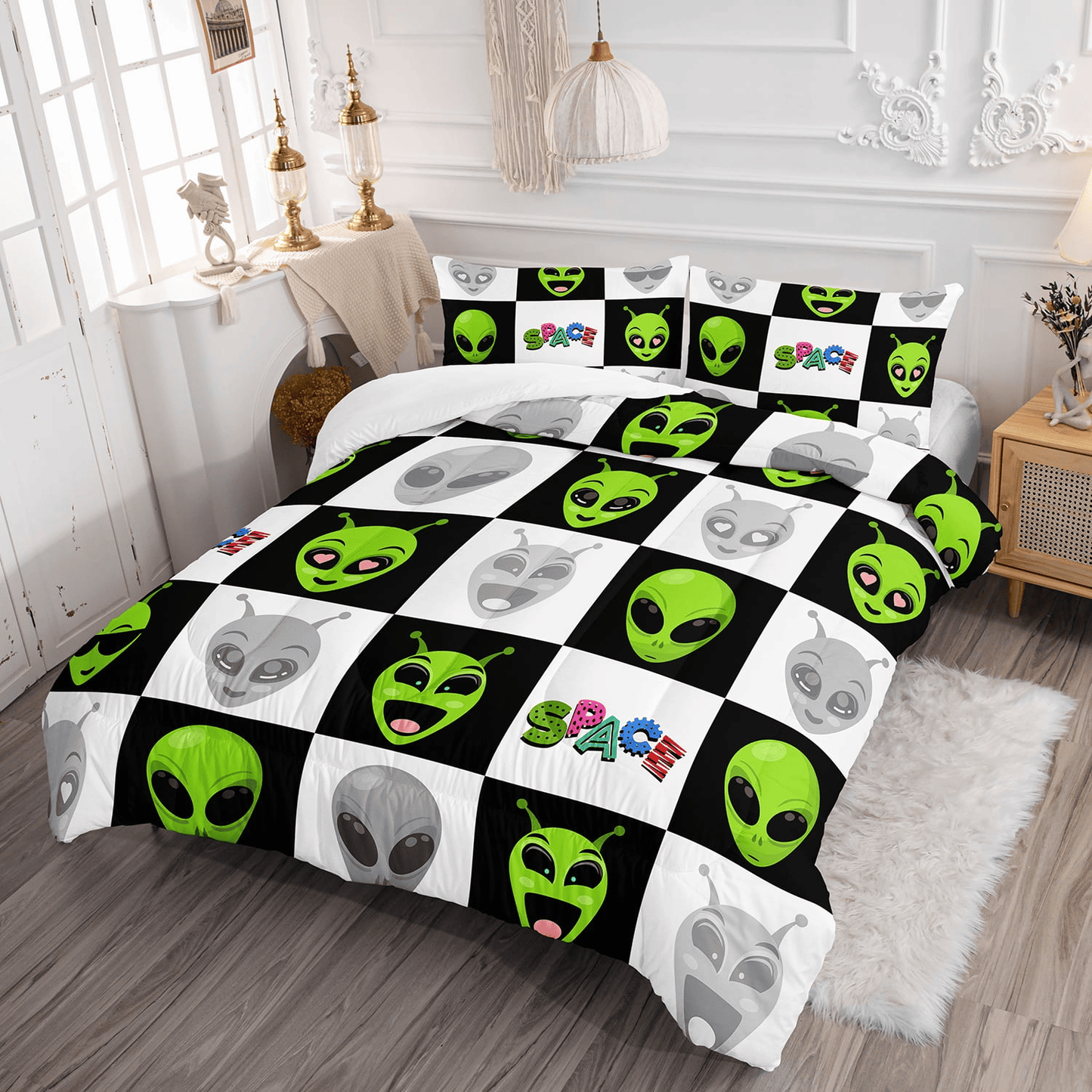 Alien Bedding Set Space Alien Emotions Pattern Duvet Covers White Green Unique Gift