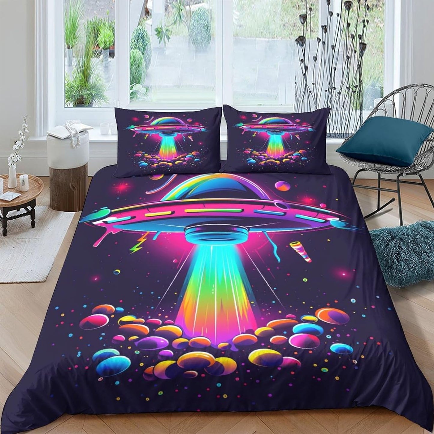 UFO Bedding Set UFO Flies In Space Neon Light Duvet Covers Colorful Unique Gift