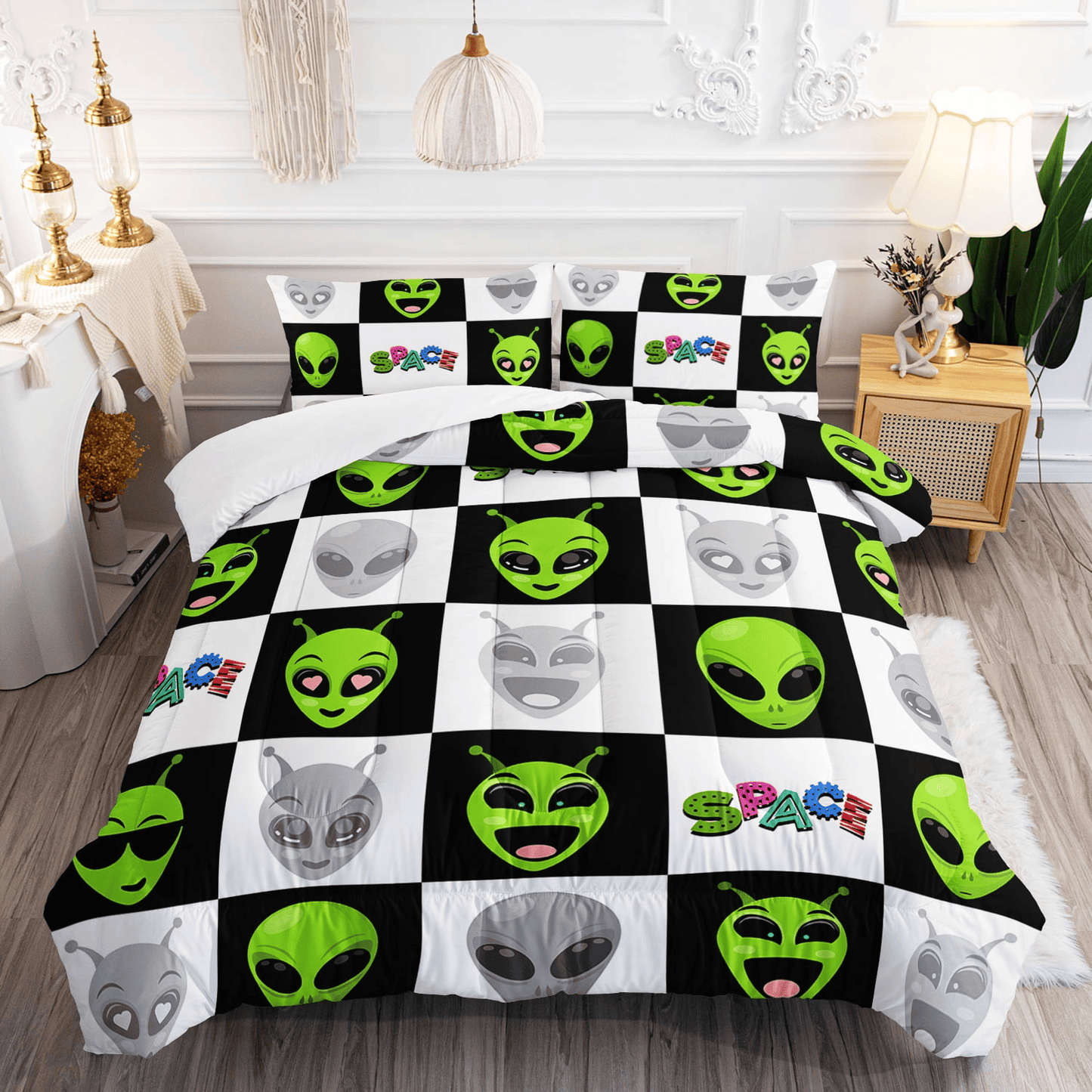 Alien Bedding Set Space Alien Emotions Pattern Duvet Covers White Green Unique Gift