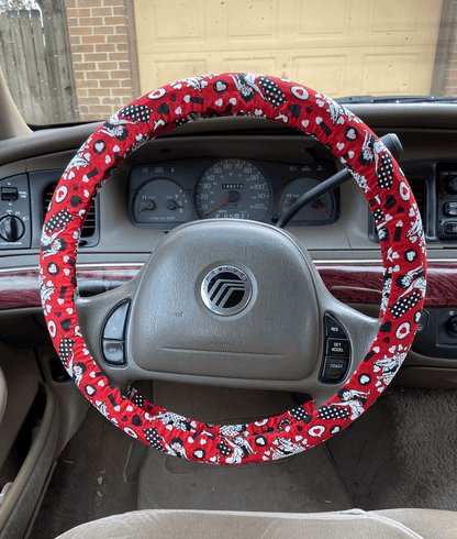 Betty Boop Steering Wheel Cover Betty Boop Dancing Poses Heart Pattern Driving Wheel Cover Red