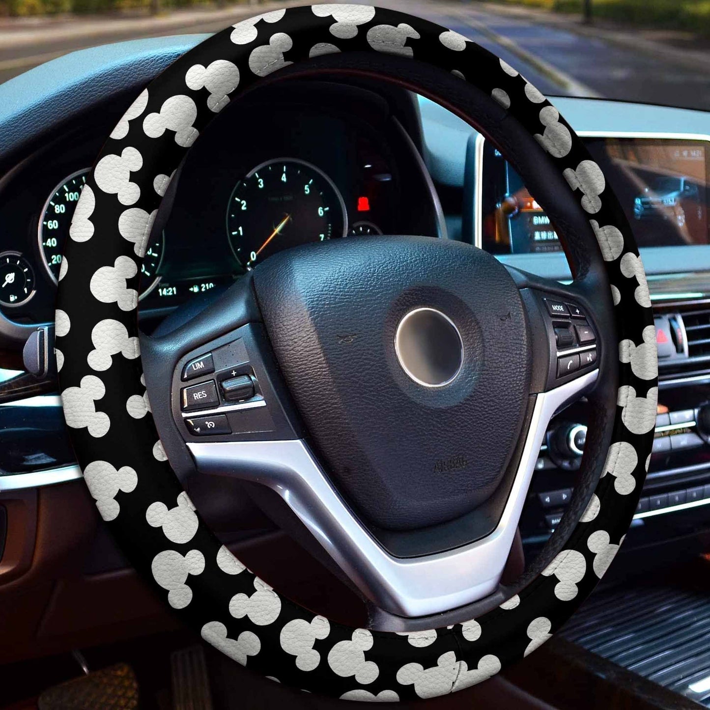 MM Steering Wheel Cover MM Heads Pattern Driving Wheel Cover Black White