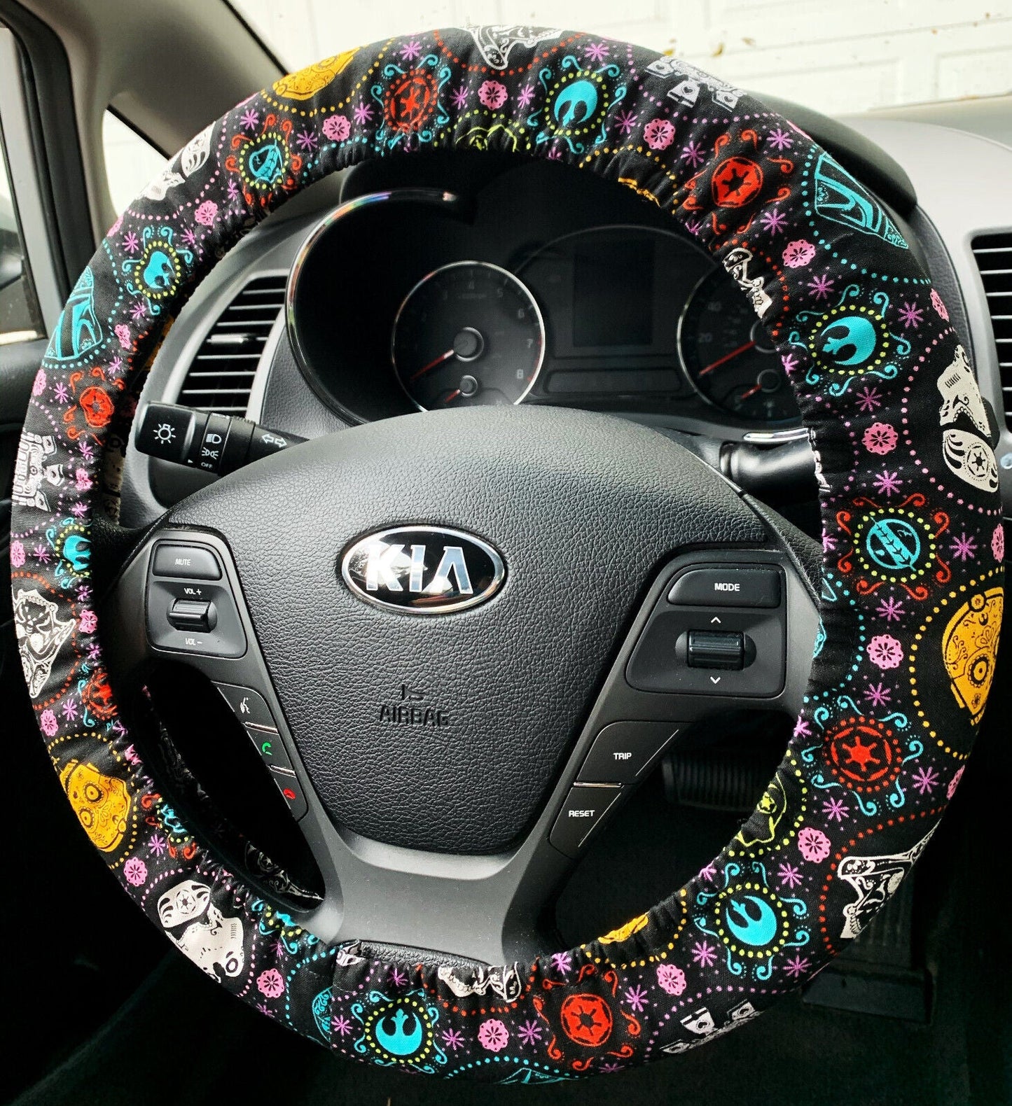 SW Steering Wheel Cover Darth Vader Stormstrooper C3 PO Sugar Skull Driving Wheel Cover Colorful