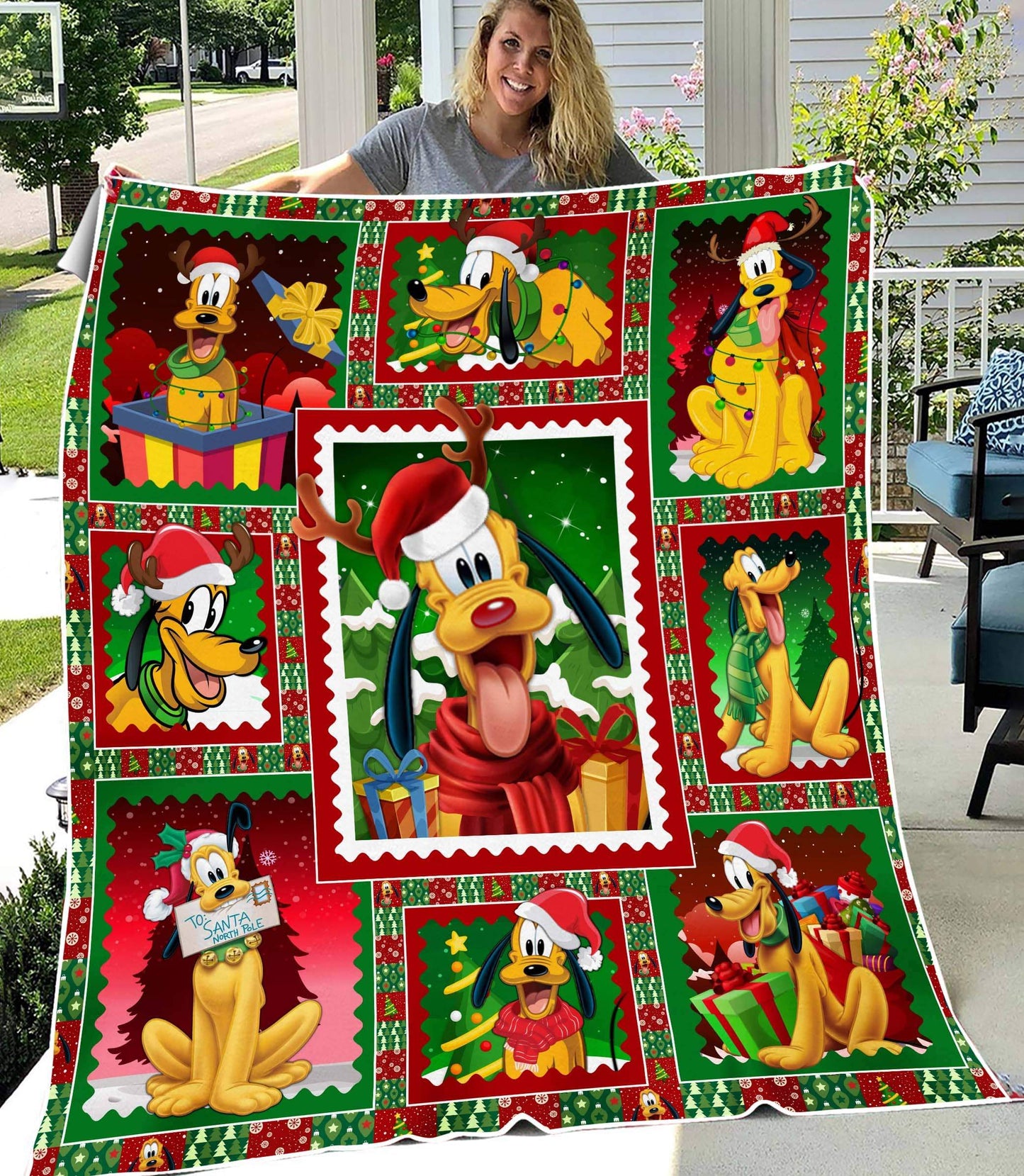 DN Christmas Blanket Pluto Dog Christmas Red Green Blanket