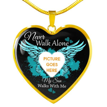 Personalized Memorial Heart Necklace Never Walk Alone Wings For Mom Dad Grandma Daughter Son Custom Memorial Gift M169